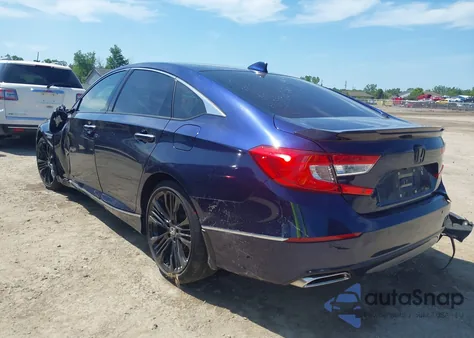 2018 Honda Accord Touring 2.0T from USA, damaged, VIN 1HGCV2F91JA049527